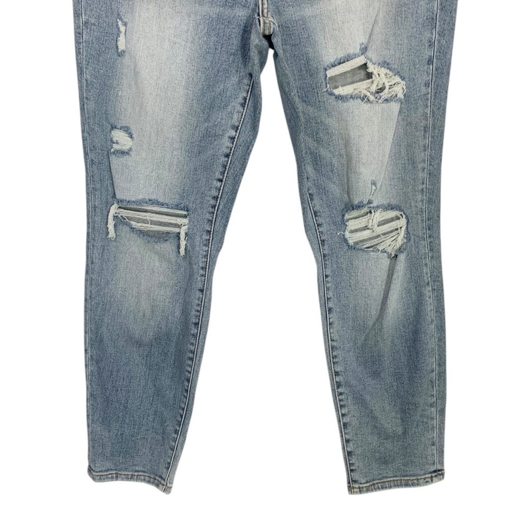 Judy Blue Distressed Slim Fit Jeans Size 31 - Picture 4 of 10